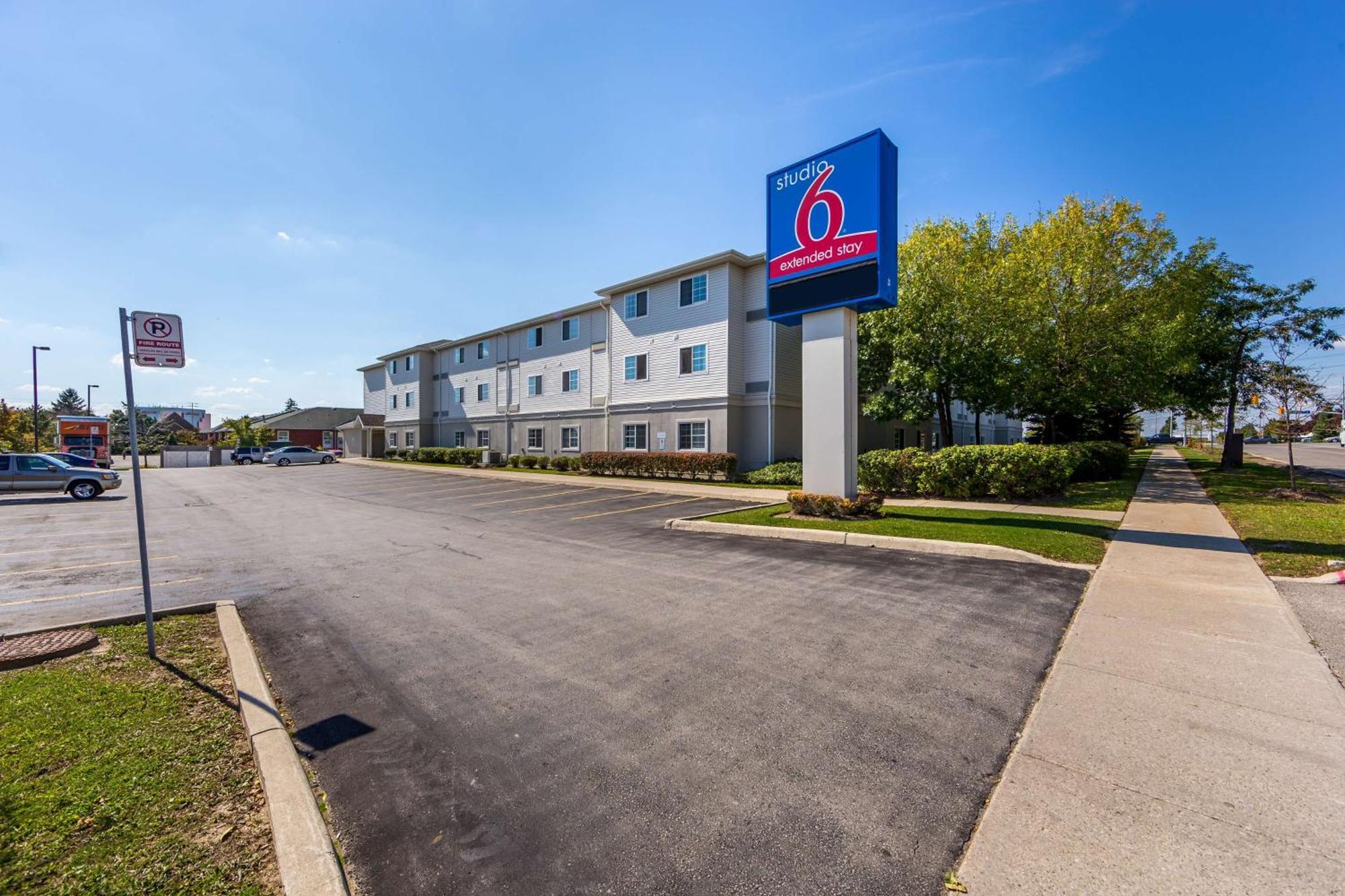 Studio 6 Toronto - Mississauga With Kitchenettes Екстер'єр фото