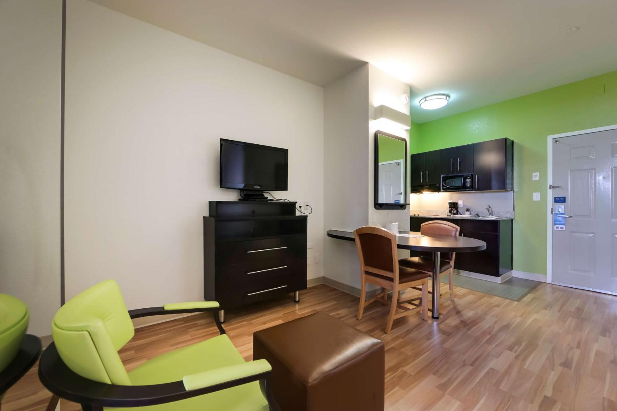 Studio 6 Toronto - Mississauga With Kitchenettes Екстер'єр фото